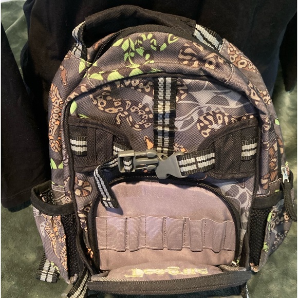 Child’s Mini Backpack - Picture 4 of 8